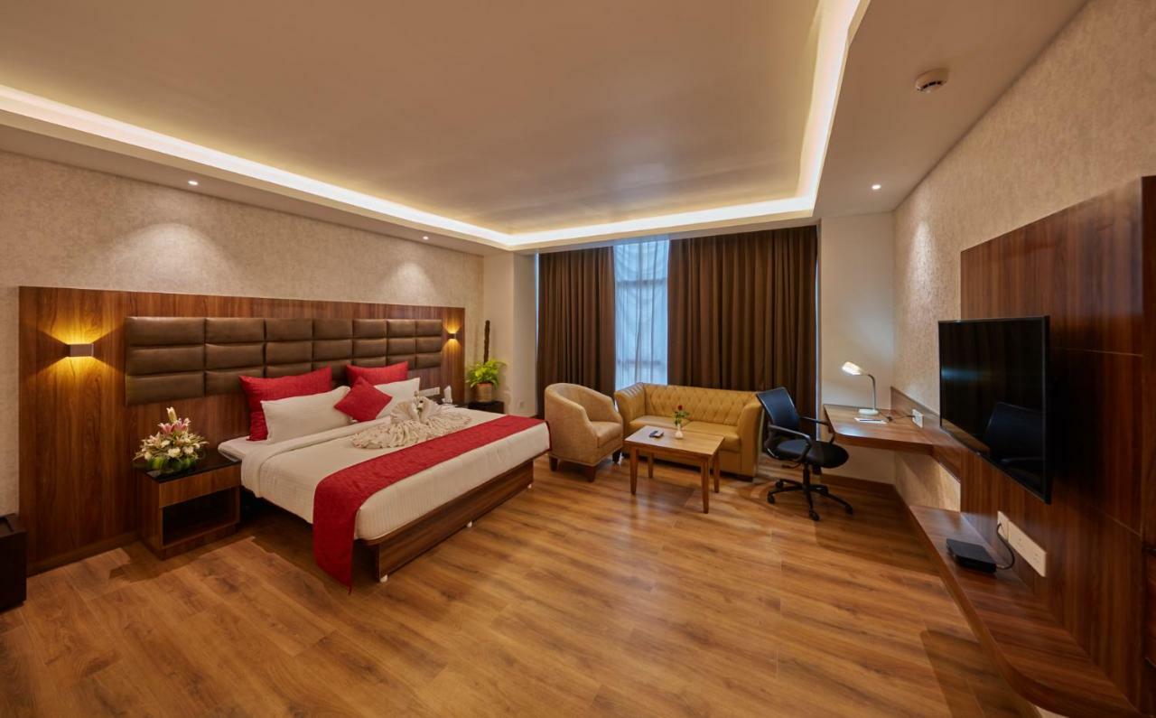 Shivas Galaxy Hotel Devanahalli Exterior photo